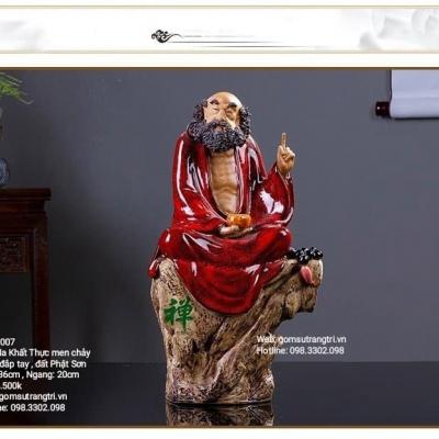 TƯỢNG ĐẠT MA KHẤT THỰC